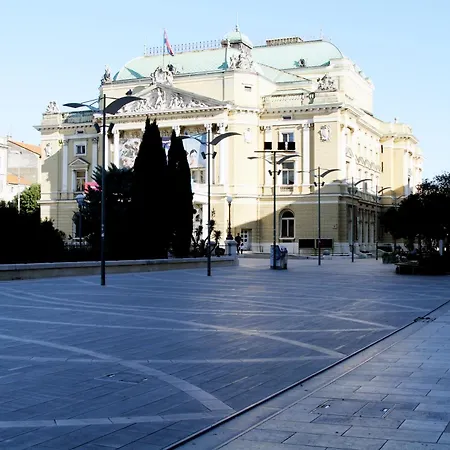 Διαμέρισμα In Center *