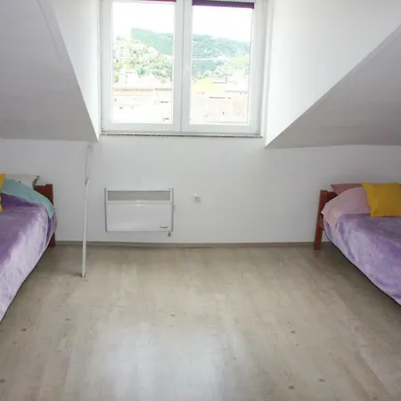 Apartment In Center